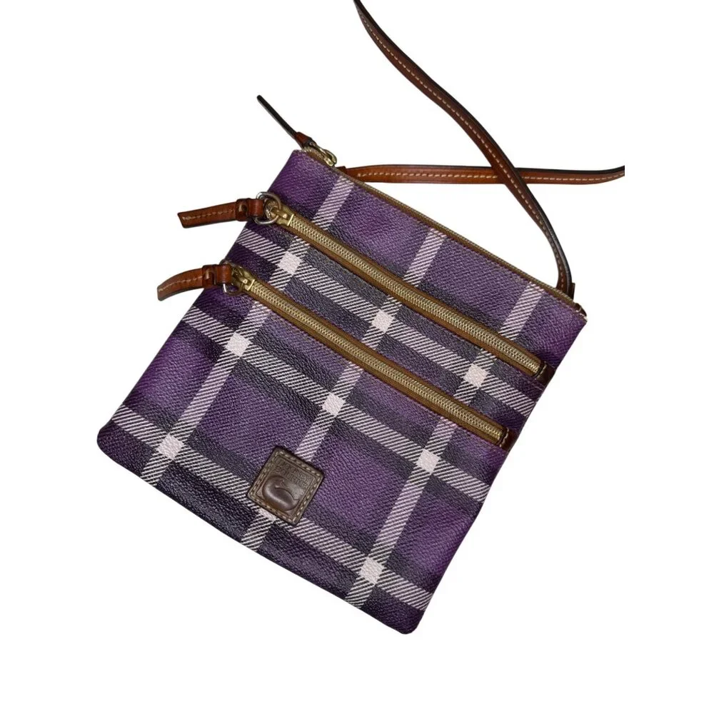 Vintage Dooney & Bourke Purple Plaid Crossbody Bag With Adjustable Strap & Tripl